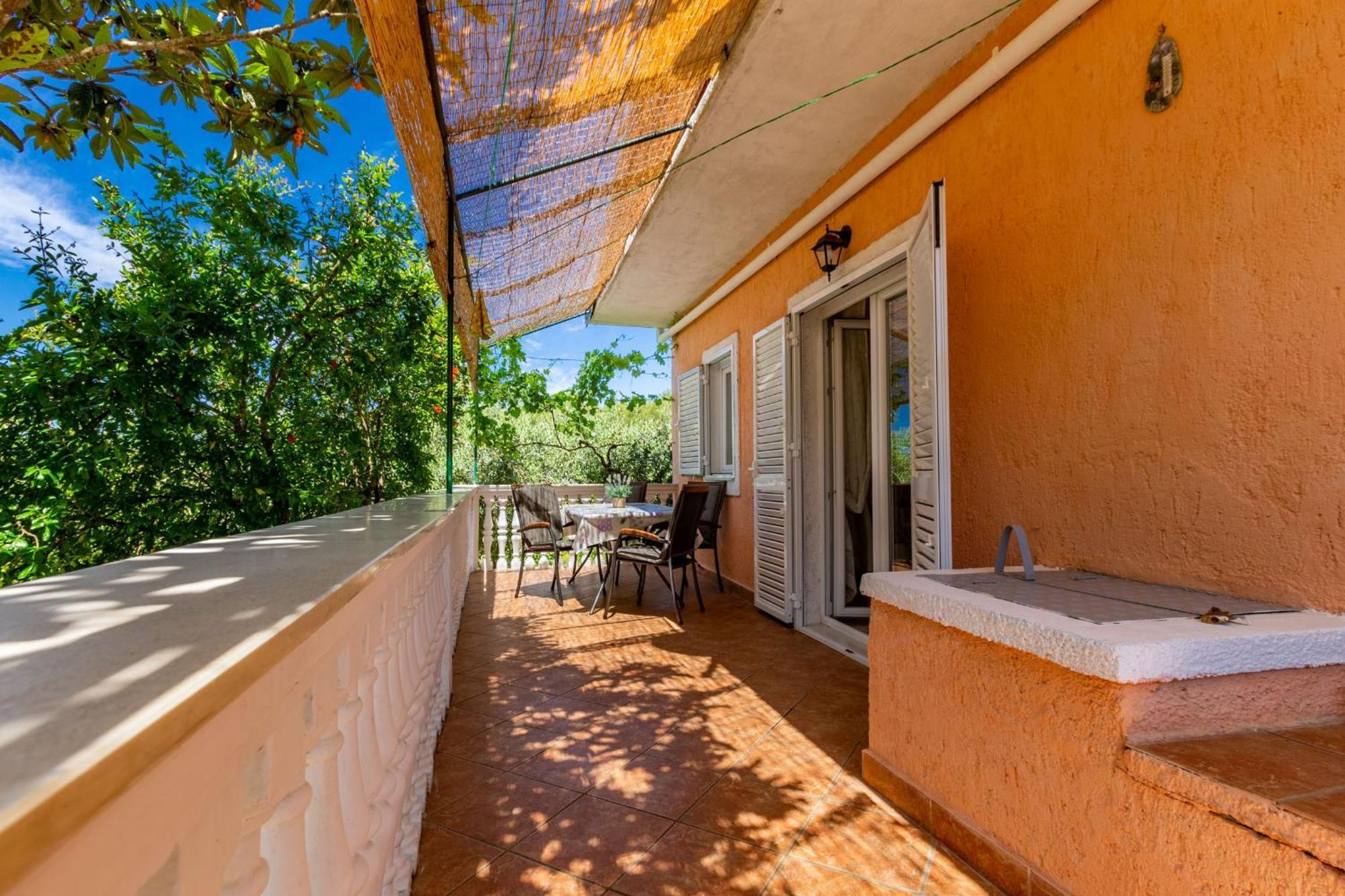 Holiday Home Flora Zadar Bagian luar foto