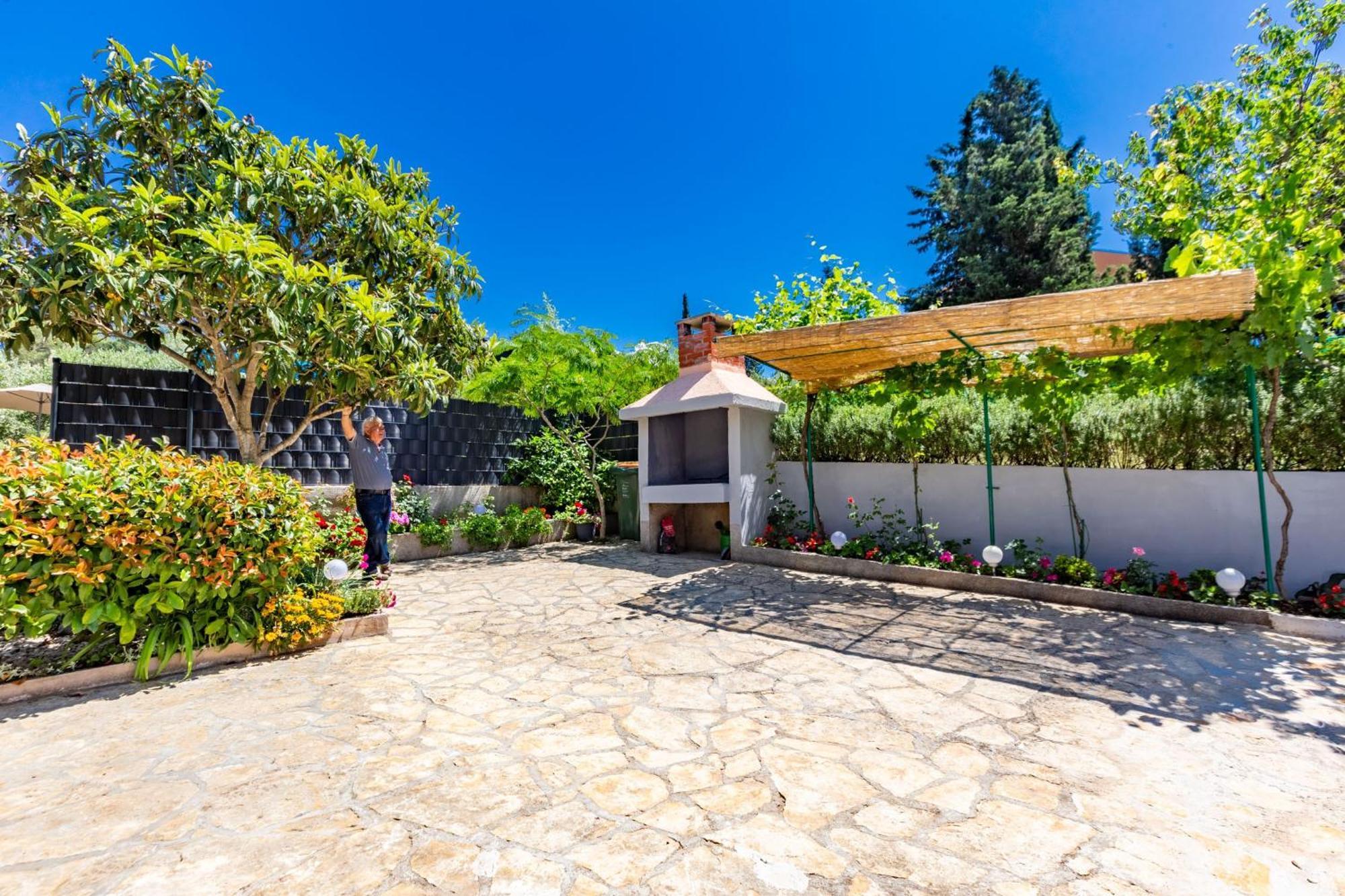 Holiday Home Flora Zadar Bagian luar foto