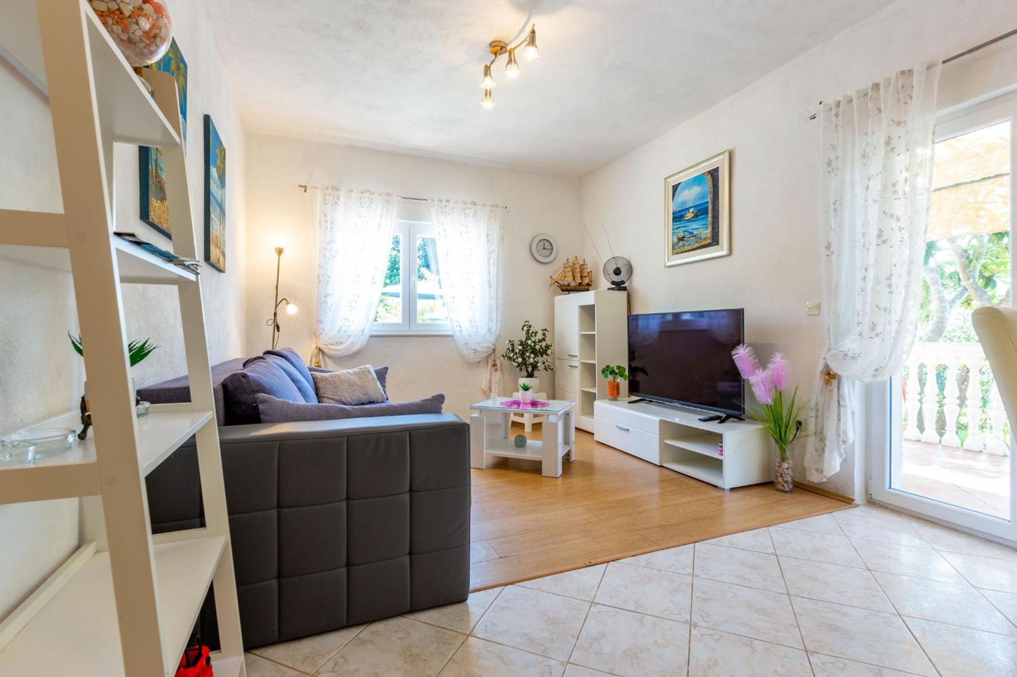 Holiday Home Flora Zadar Bagian luar foto