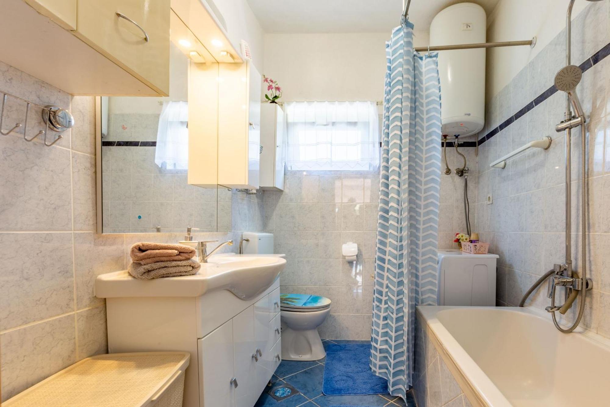 Holiday Home Flora Zadar Bagian luar foto